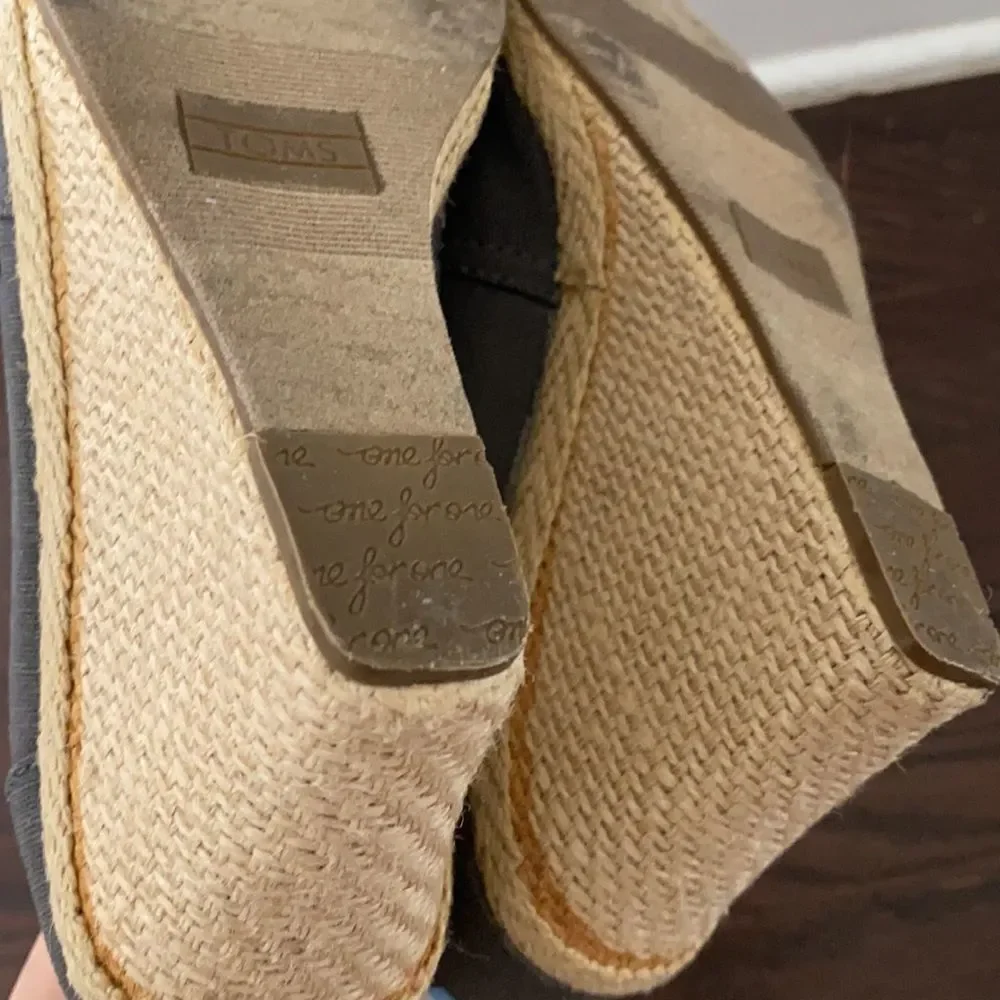 TOMS Calypso Canvas Peep Toe Wedge Espadrille Shoes